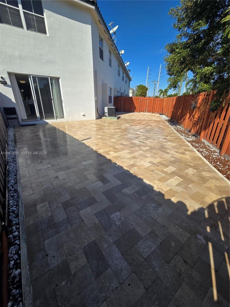 5630 NW 107th Ave , Unit 1605, Doral, FL 33178 Photo