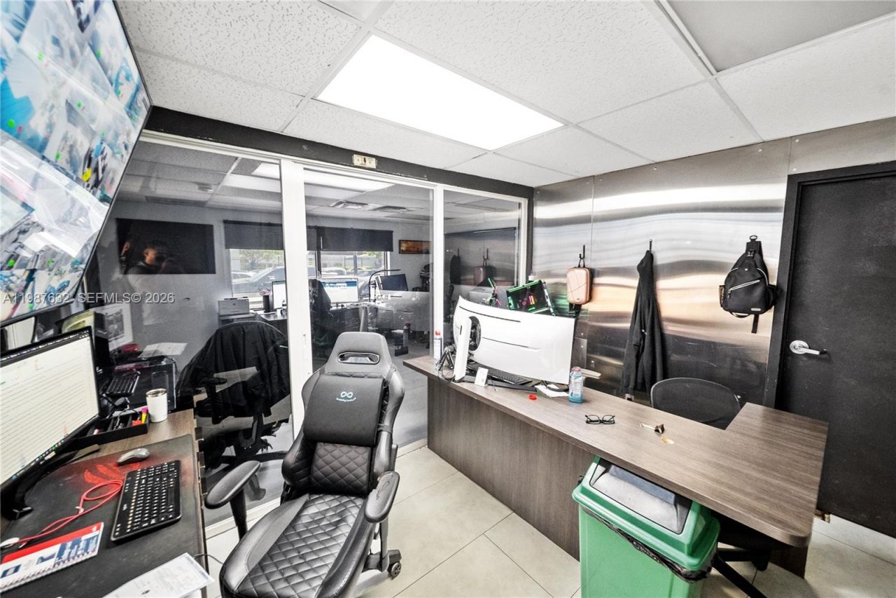 5700 NW 27th Ave , Miami, FL 33142 Photo