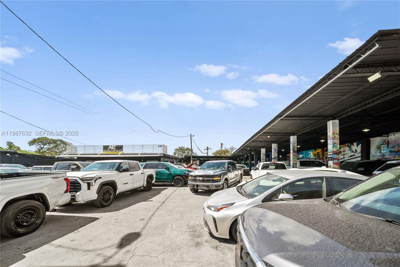 5700 NW 27th Ave , Miami, FL 33142 Photo