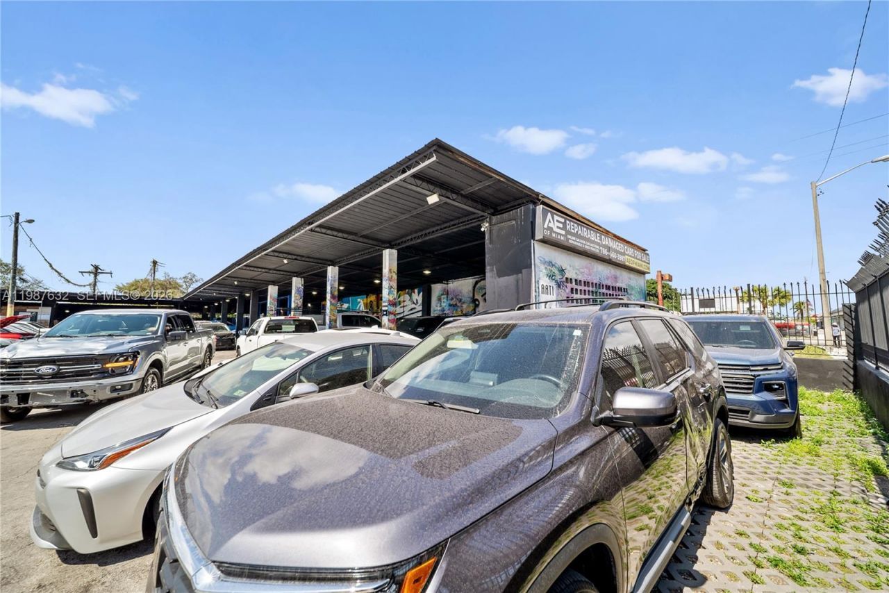 5700 NW 27th Ave , Miami, FL 33142 Photo