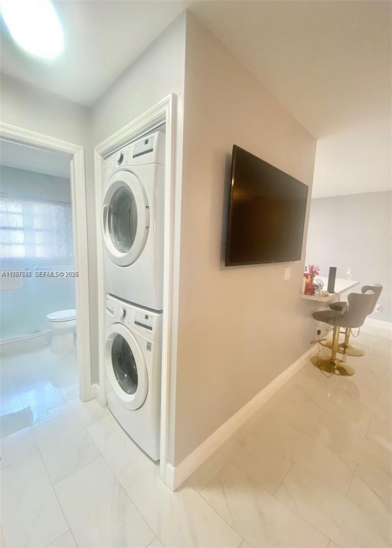 3613 NW 94th Ave , Unit 7F, Sunrise, FL 33351 Photo