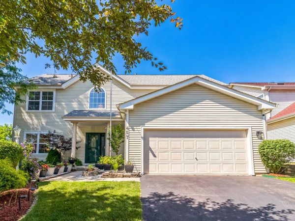 Lindenhurst, IL 60046