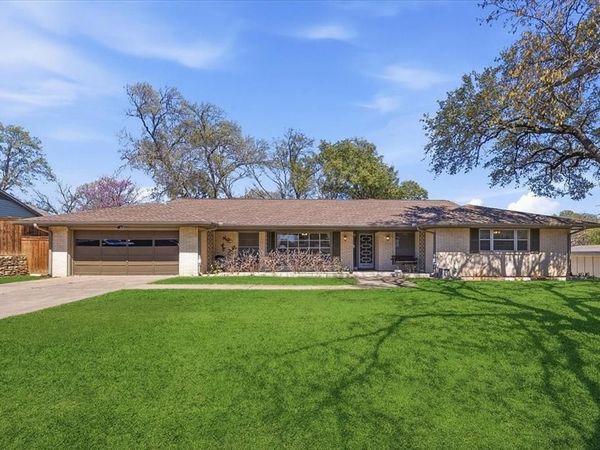 6720 Cumberland Road, Fort Worth, TX 76116