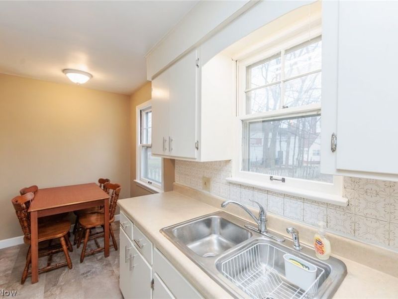 4037 Monticello Boulevard, Cleveland Heights, OH 44121 Photo 18