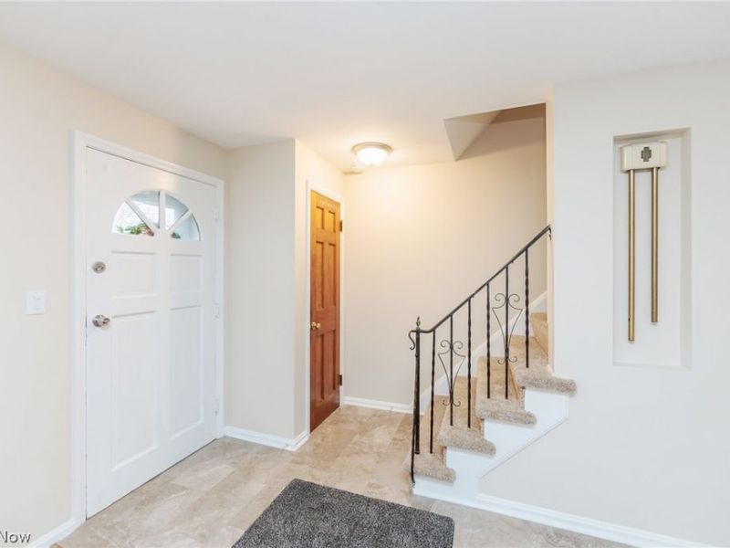 4037 Monticello Boulevard, Cleveland Heights, OH 44121 Photo 2