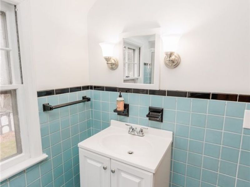 4037 Monticello Boulevard, Cleveland Heights, OH 44121 Photo 27