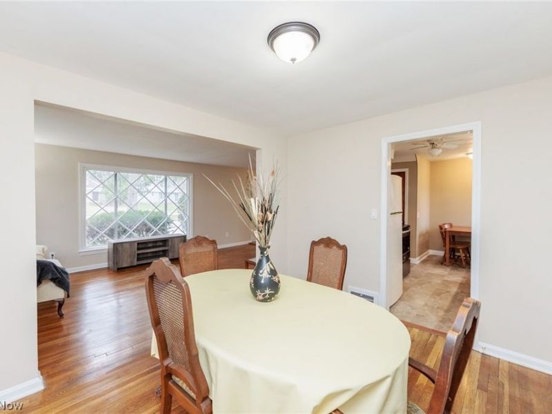 4037 Monticello Boulevard, Cleveland Heights, OH 44121 Photo 8