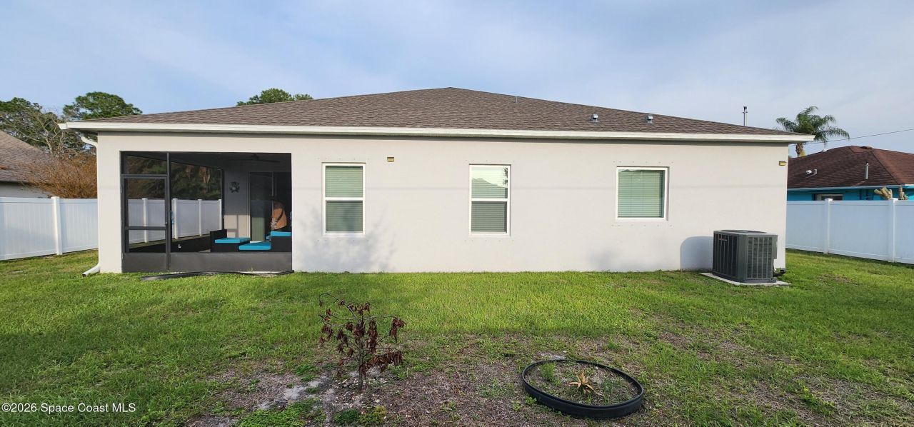 1230 Island Avenue NW , Palm Bay, FL 32907 Photo