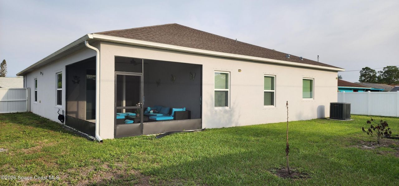 1230 Island Avenue NW , Palm Bay, FL 32907 Photo