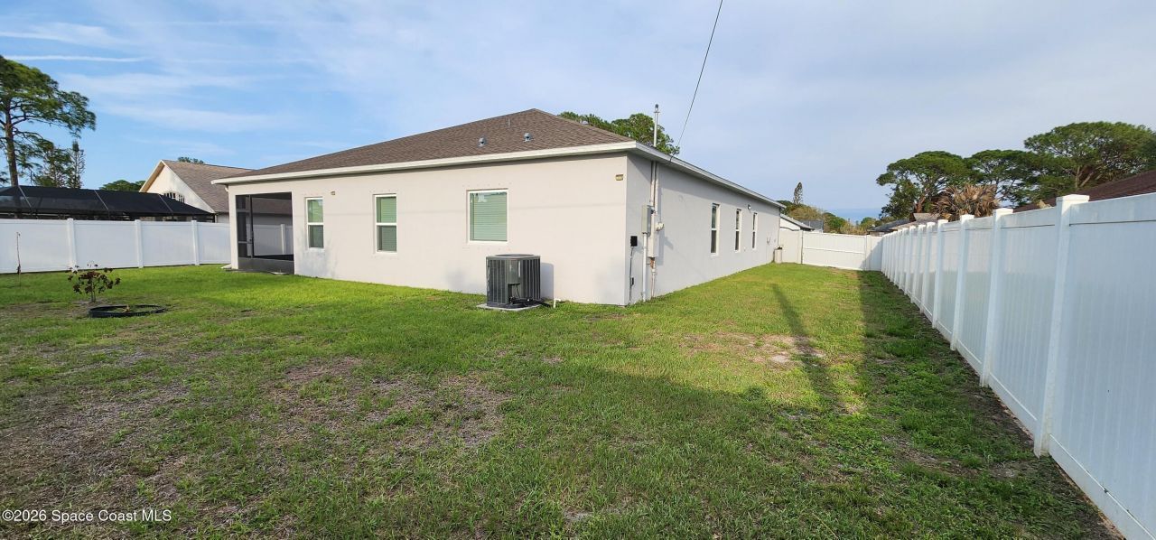 1230 Island Avenue NW , Palm Bay, FL 32907 Photo