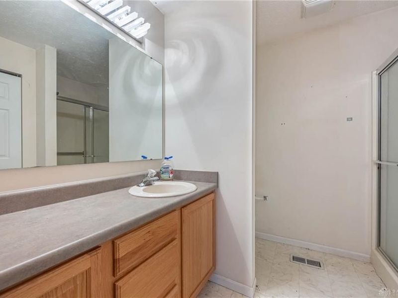 1005 Umbreit Court, Miamisburg, OH 45342 Photo 19