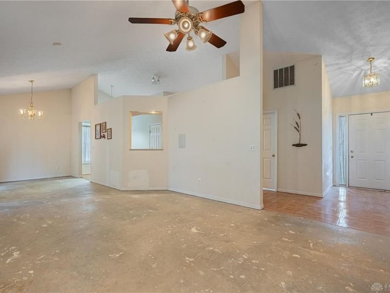 1005 Umbreit Court, Miamisburg, OH 45342 Photo 3