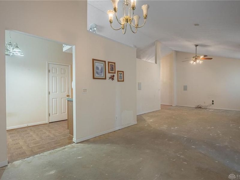 1005 Umbreit Court, Miamisburg, OH 45342 Photo 6