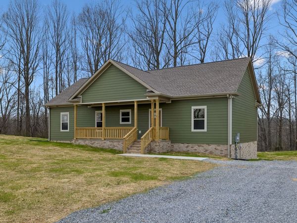 4105 Long Creek Rd , Lafayette, TN 37083
