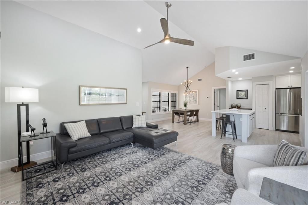 714 Reef Point Cir, Naples, FL 34108 Photo