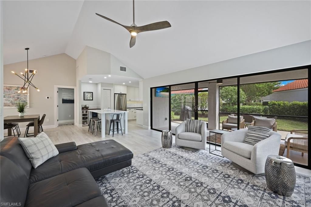 714 Reef Point Cir, Naples, FL 34108 Photo