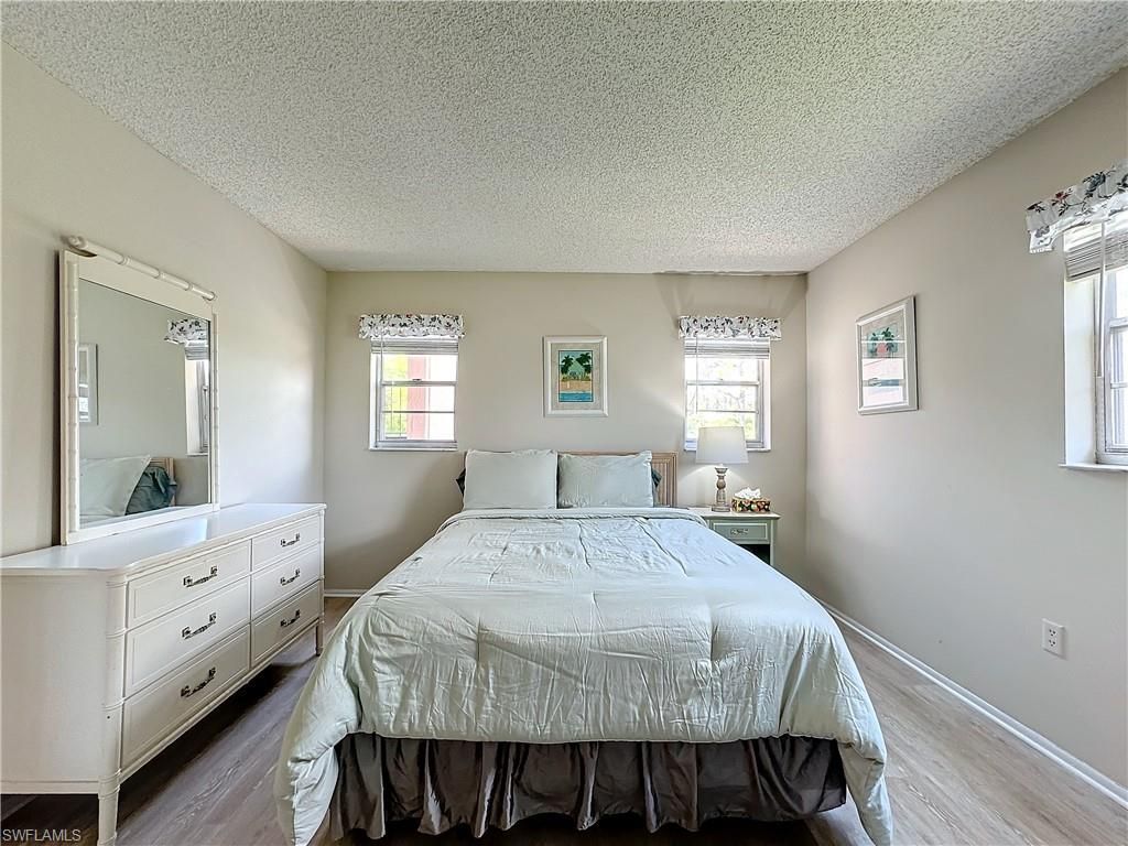 300 Forest Lakes Blvd, Unit 201, Naples, FL 34105 Photo