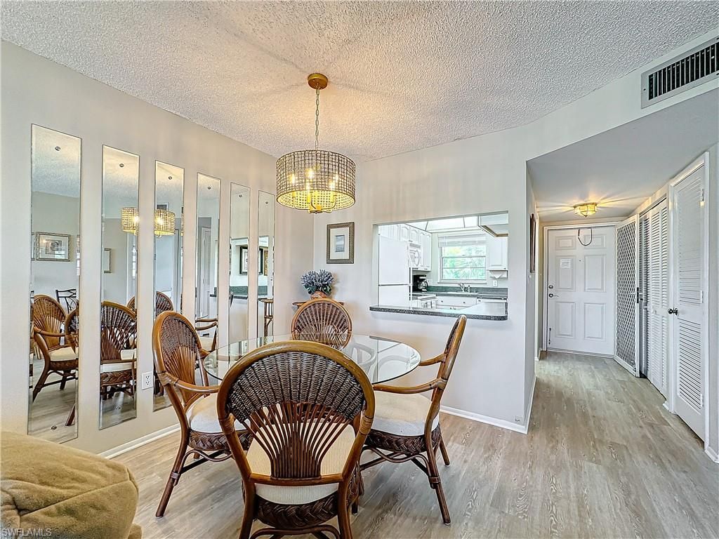 300 Forest Lakes Blvd, Unit 201, Naples, FL 34105 Photo