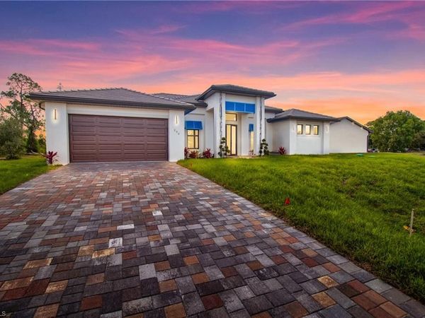 206 Jack AVE N, LEHIGH ACRES, FL 33971