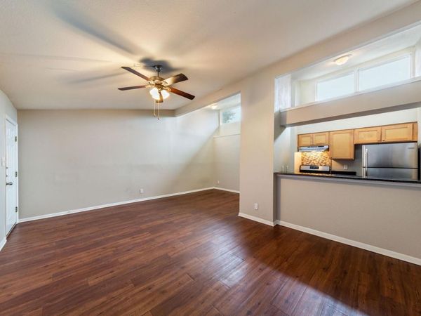 1900 Burton DR , Unit 238, Austin, TX 78741