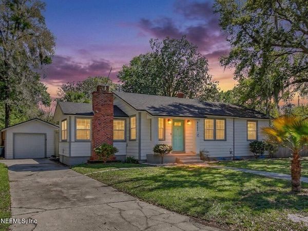 9049 JACKSON Avenue, Jacksonville, FL 32208