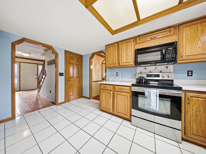 7821 Grandley Court, Reynoldsburg, OH 43068 Photo 18