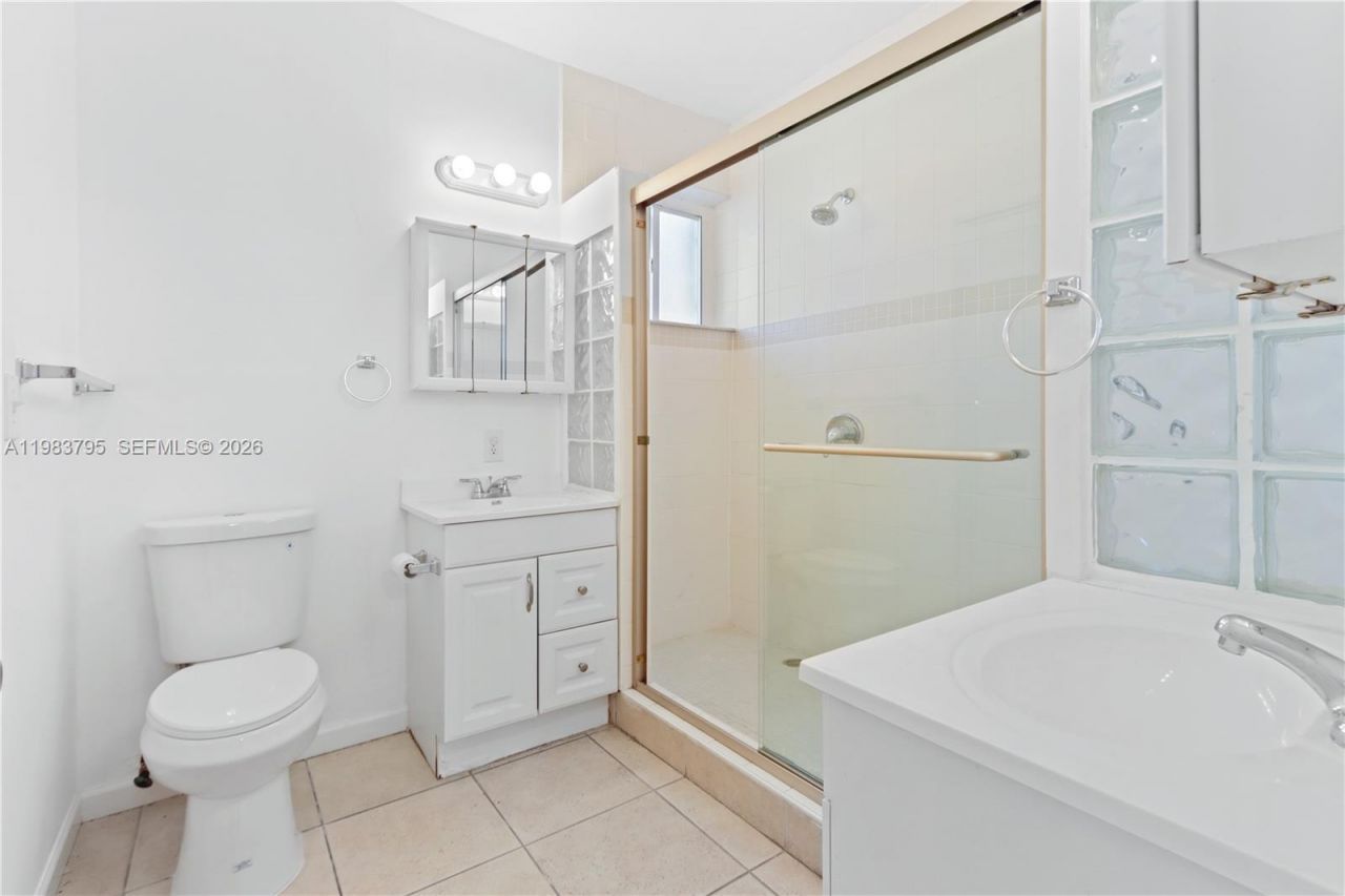 8501 SW 128th St , Unit ---, Miami, FL 33156 Photo