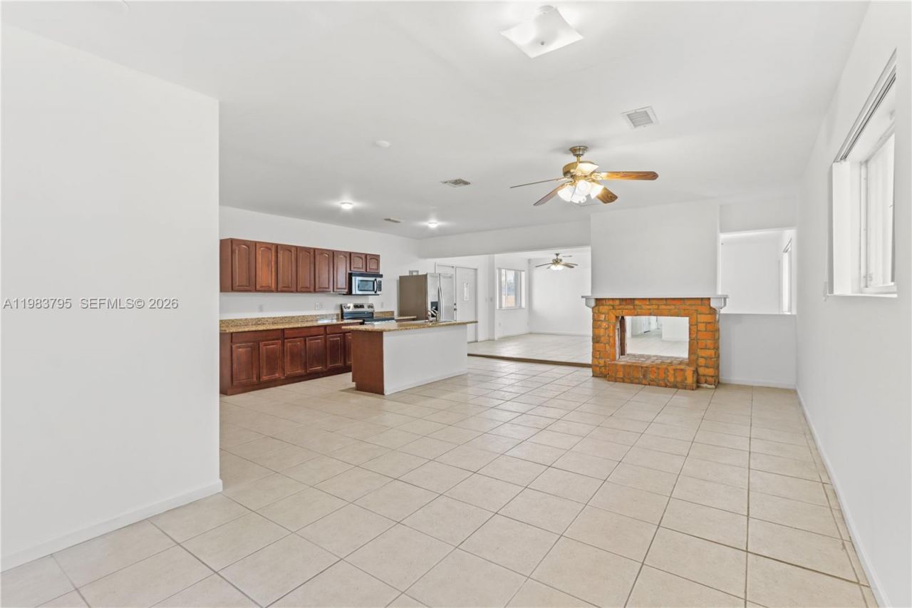 8501 SW 128th St , Unit ---, Miami, FL 33156 Photo