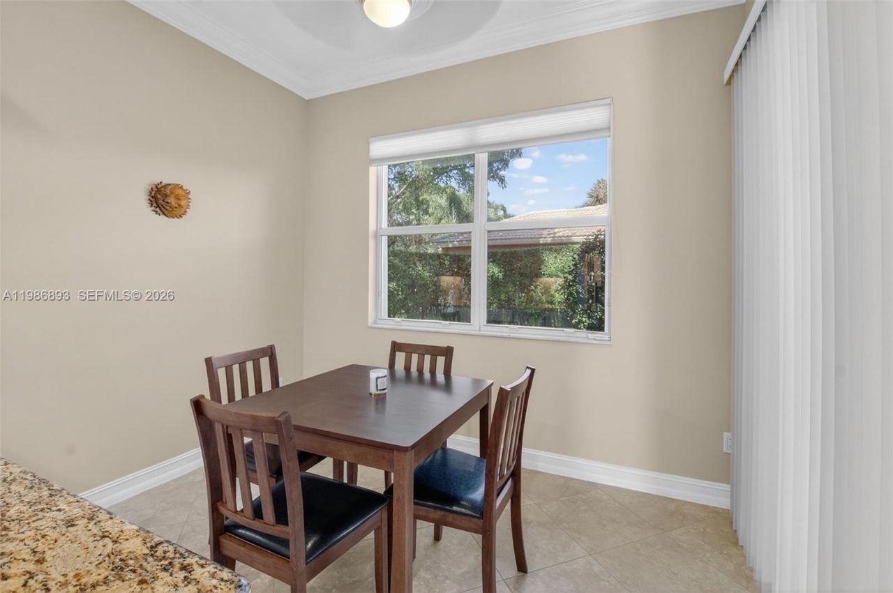 6833 Watertown Dr, Boynton Beach, FL 33437 Photo