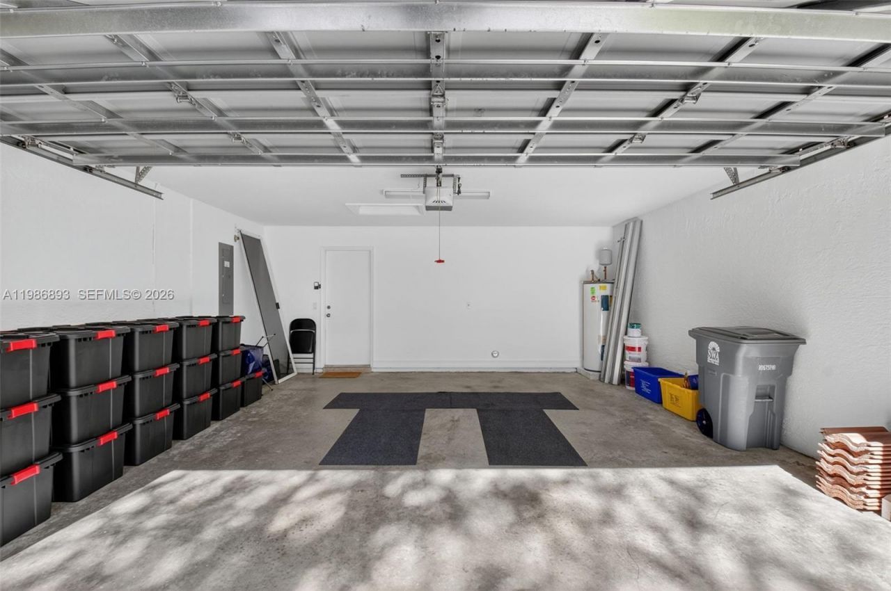 6833 Watertown Dr, Boynton Beach, FL 33437 Photo