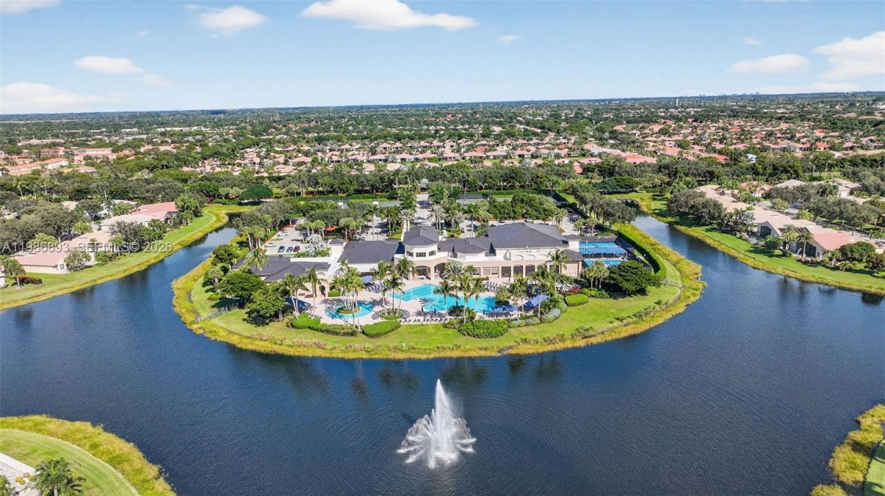 6833 Watertown Dr, Boynton Beach, FL 33437 Photo