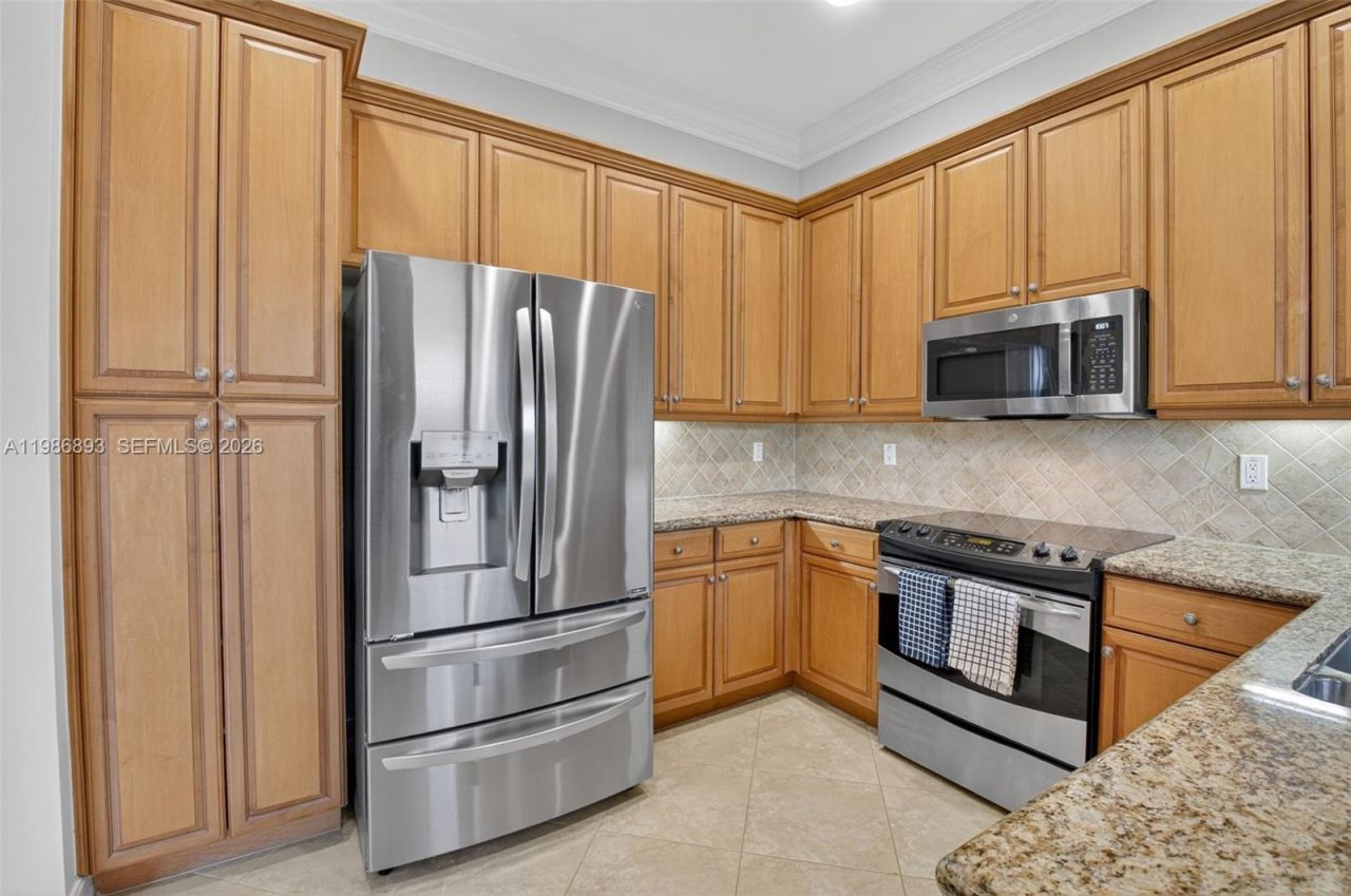 6833 Watertown Dr, Boynton Beach, FL 33437 Photo