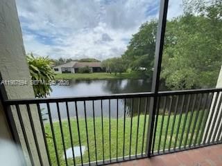440 Lakeview Dr , Unit 202, Weston, FL 33326 Photo