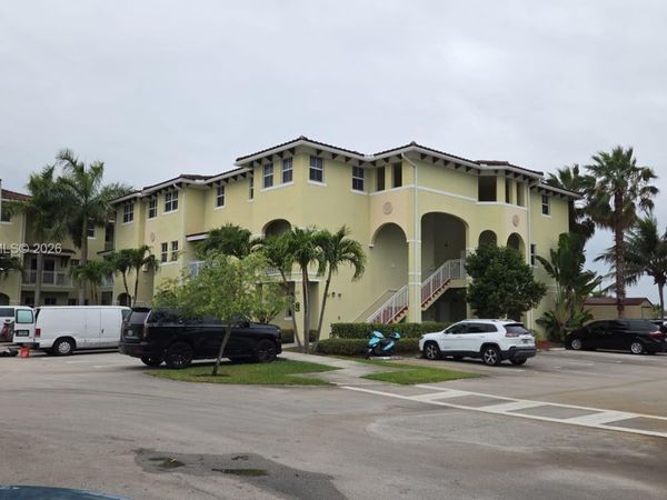 230 NW 109th Ave , Unit 203, Miami, FL 33172