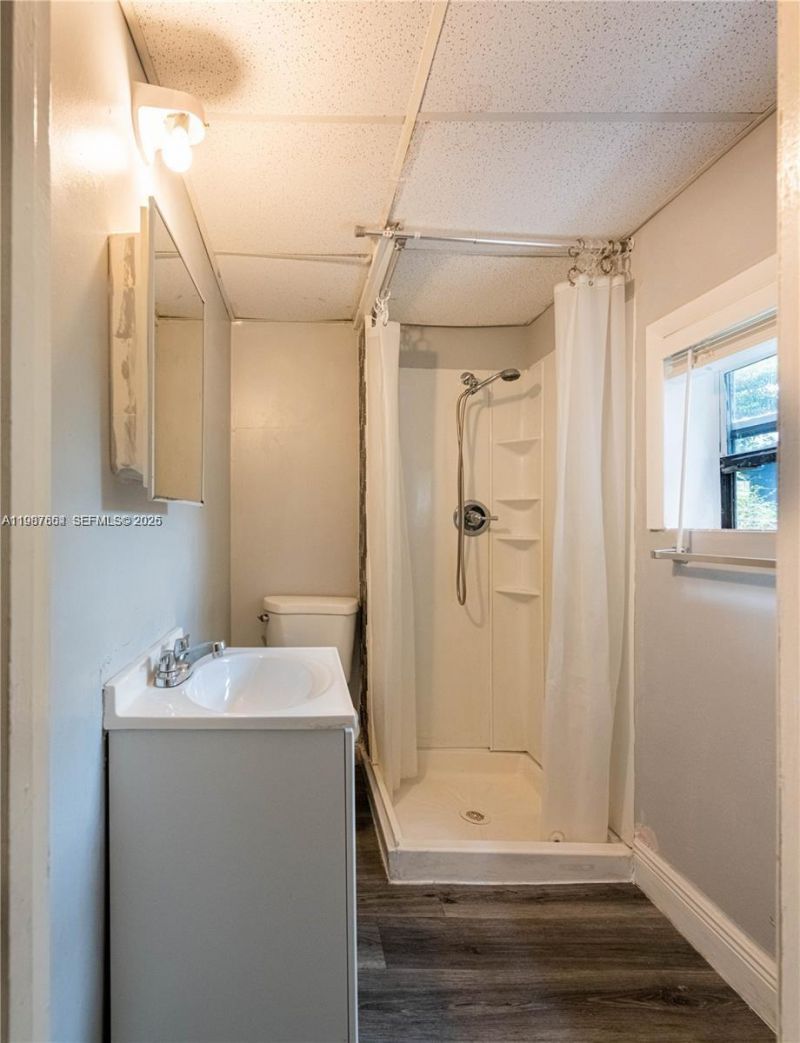 327 SW 20th St, Unit 3, Fort Lauderdale, FL 33315 Photo