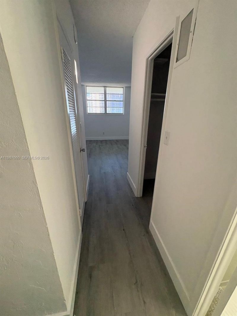19390 Collins Ave, Unit 1623, Sunny Isles Beach, FL 33160 Photo