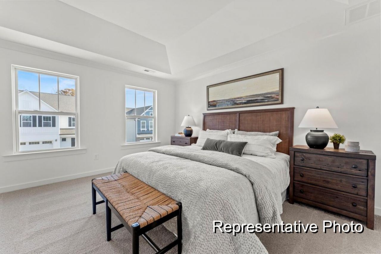 1044 Toland Drive Photo 15