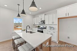 1044 Toland Drive photo 4