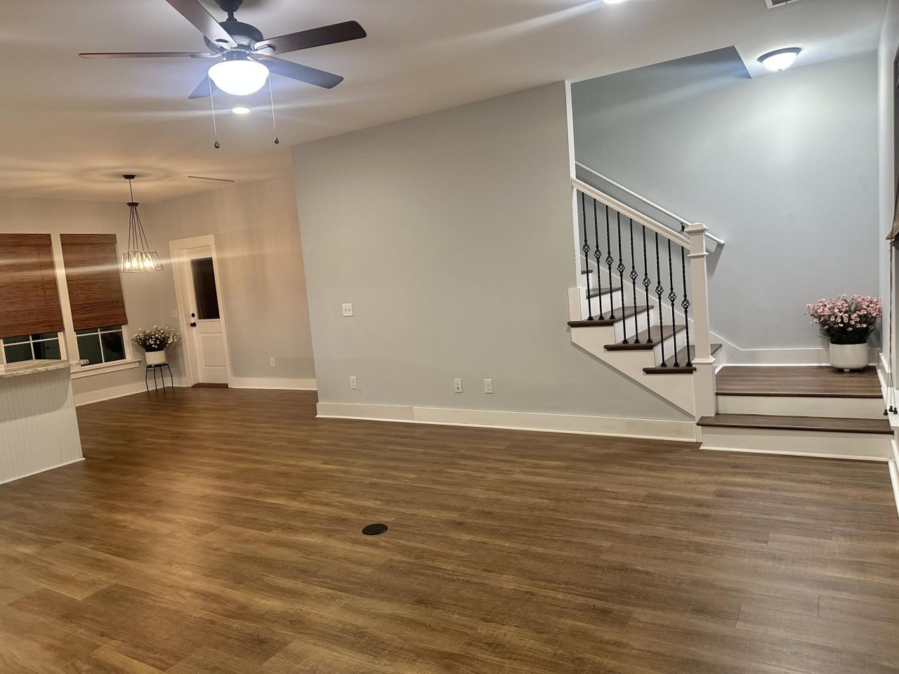 3637 Hilton Drive Photo 11