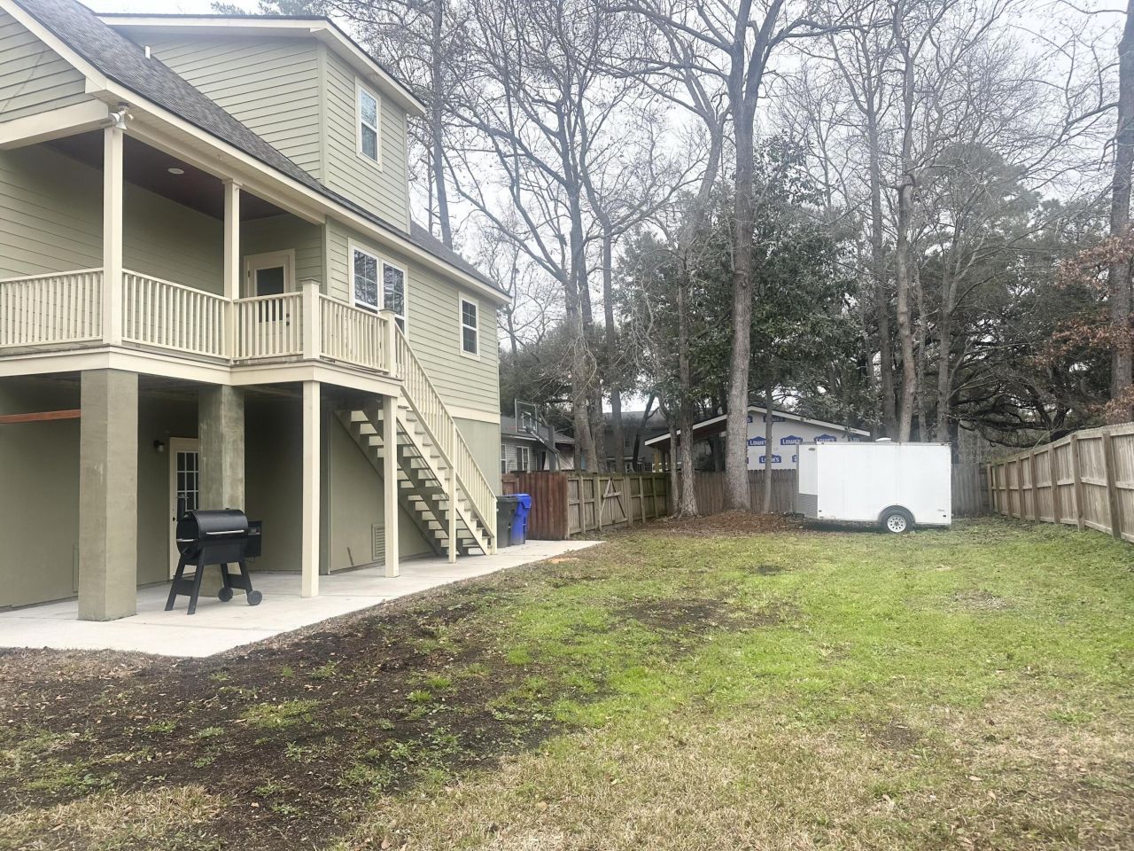 3637 Hilton Drive Photo 6