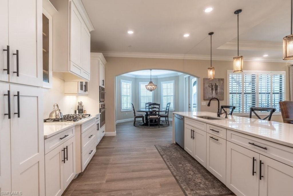 16375 Viansa Way, Unit 102, Naples, FL 34110 Photo