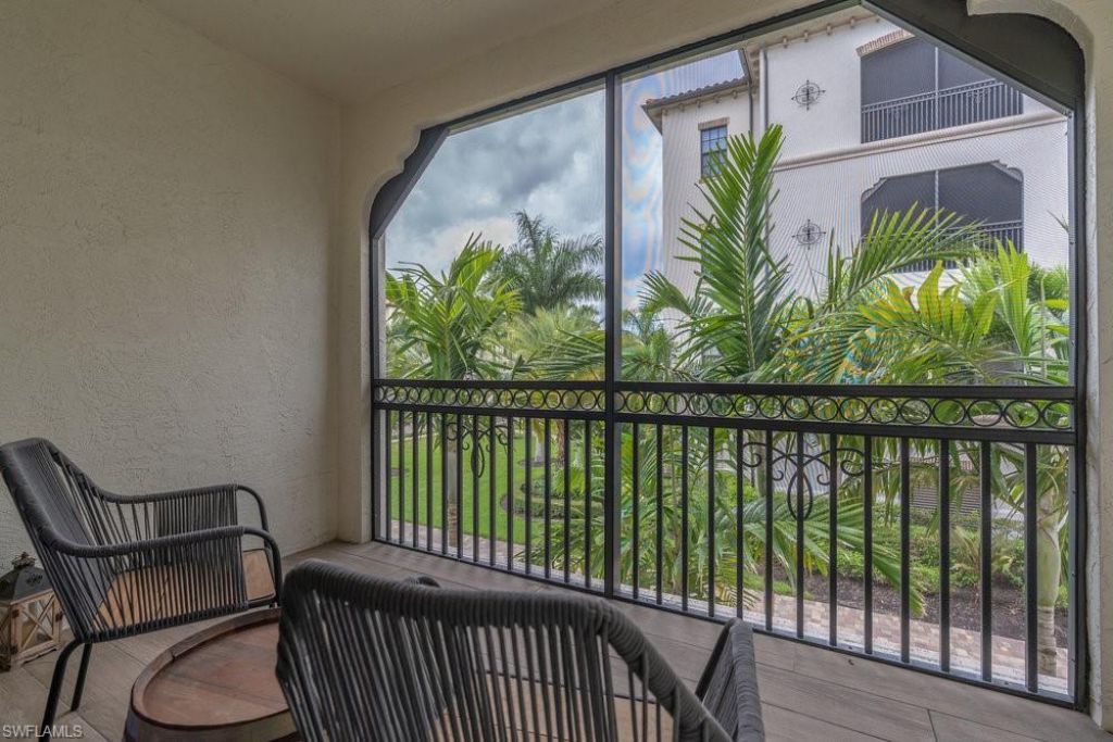 16375 Viansa Way, Unit 102, Naples, FL 34110 Photo