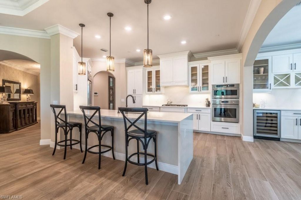 16375 Viansa Way, Unit 102, Naples, FL 34110 Photo