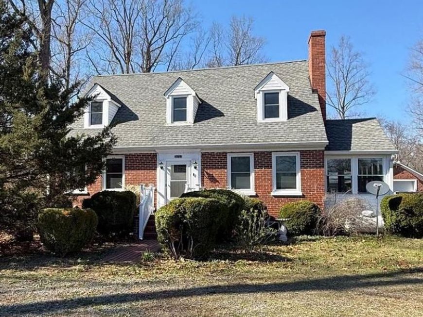 9253 Dahlgren Road, King George, VA 22485 Main Photo