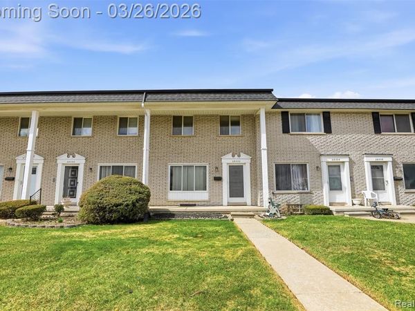 28332 Universal Drive, Warren, MI 48092