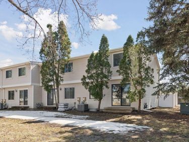 7604 Hampshire Avenue N, Brooklyn Park, MN 55428