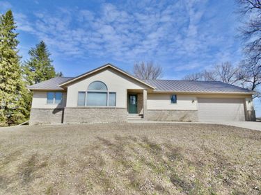 19221 30th Street SW, Blomkest, MN 56216
