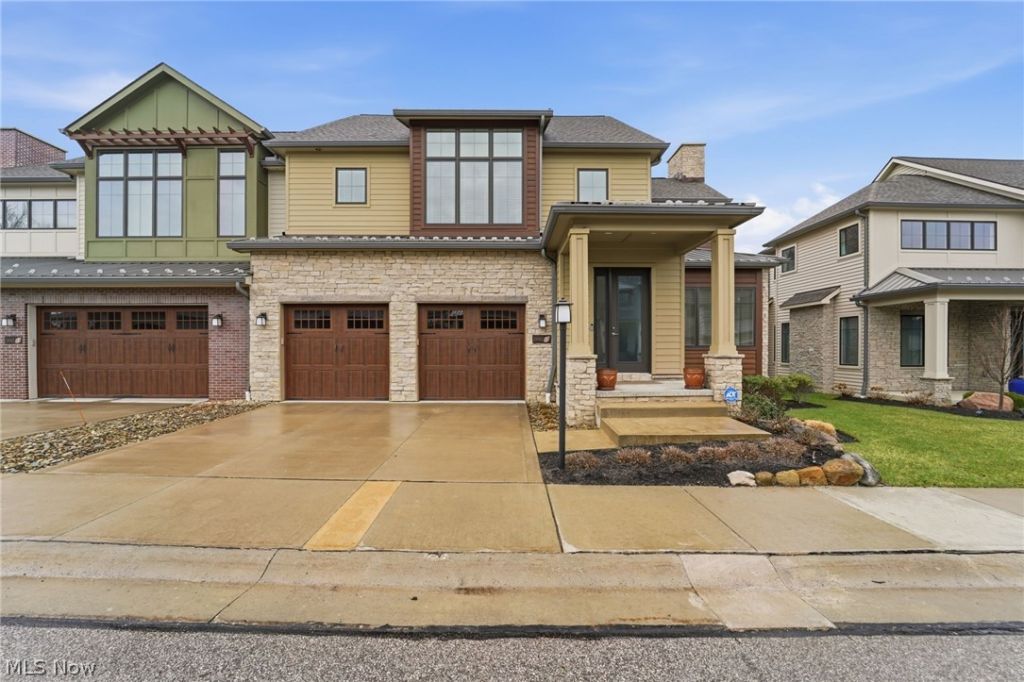 2440 Edgewood Trace, Pepper Pike, OH 44124