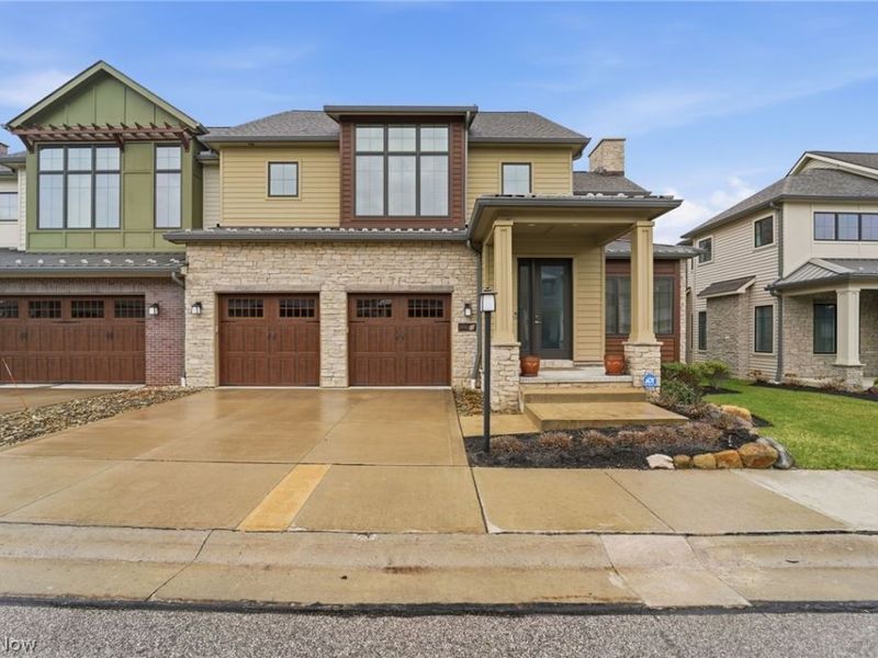 2440 Edgewood Trace, Pepper Pike, OH 44124 Photo 1