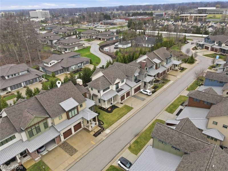 2440 Edgewood Trace, Pepper Pike, OH 44124 Photo 4